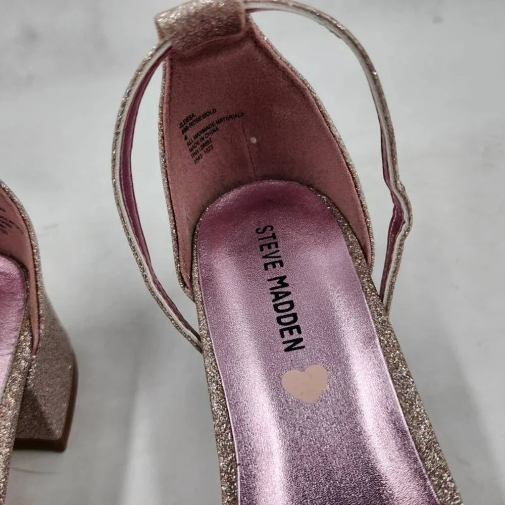 Steve Madden Lessa Flower Embellished Block Heel Sandals Girl's 4 Rose Gold
